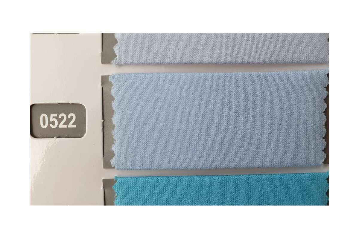 0522 hellblau